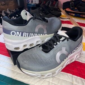 On Running Cloudmonster teal Black Running Shoes